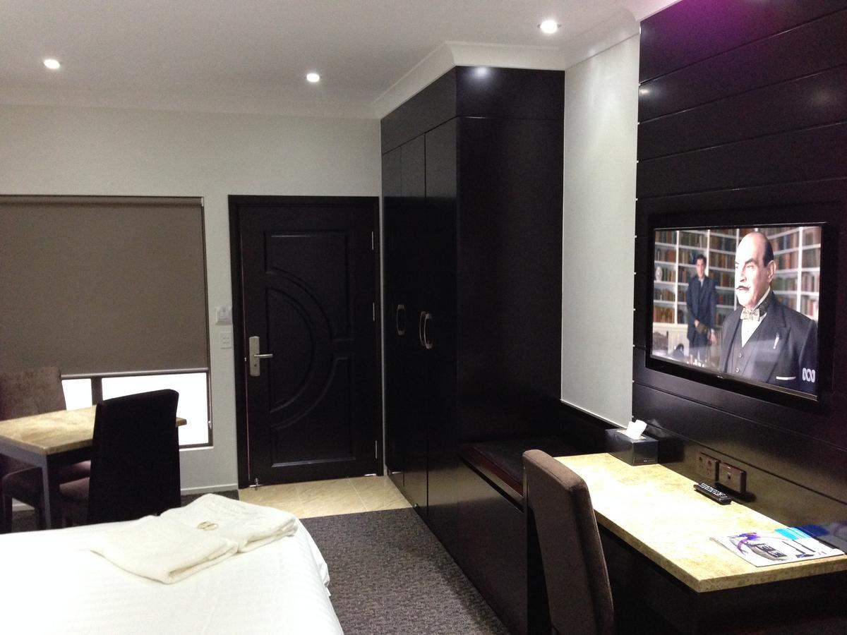 Western Downs Motor Inn Miles Ruang foto