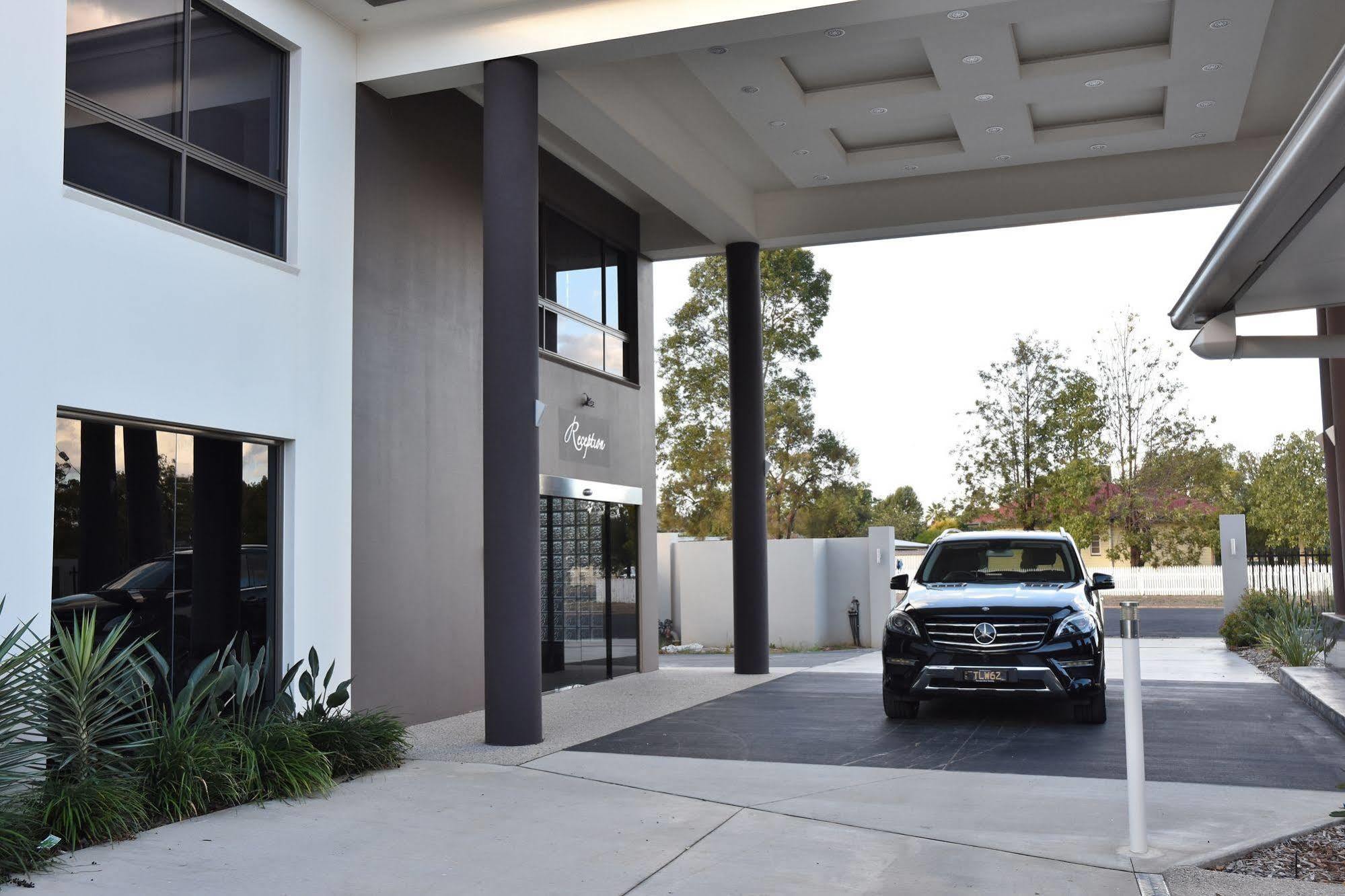 Western Downs Motor Inn Miles Bagian luar foto